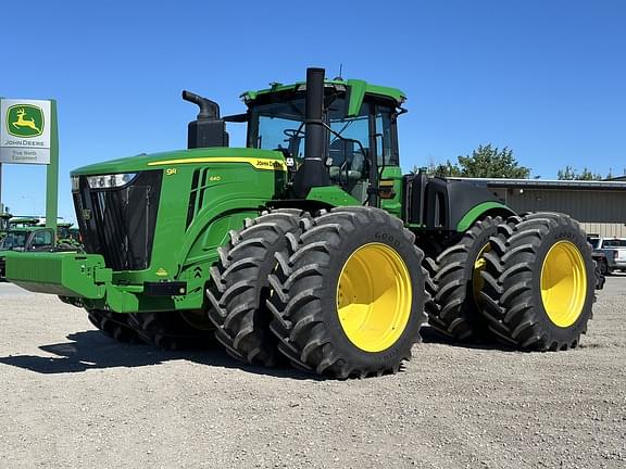 Image of John Deere 9R 640 equipment image 1