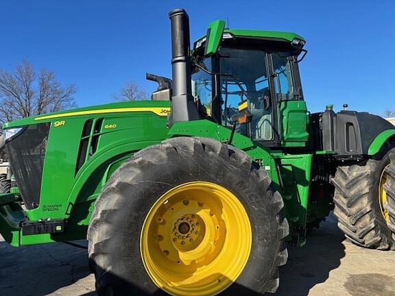 Image of John Deere 9R 640 equipment image 1