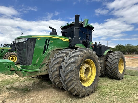 Main image John Deere 9R 640