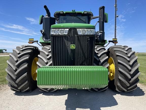 Image of John Deere 9R 640 equipment image 1