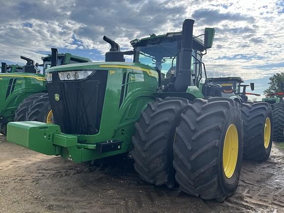 Image of John Deere 9R 640 equipment image 2