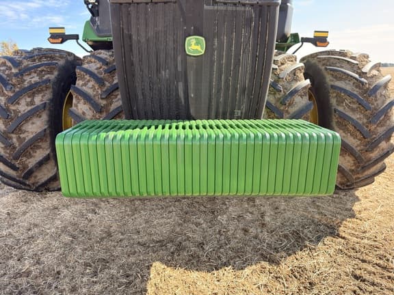 Image of John Deere 9R 640 equipment image 4