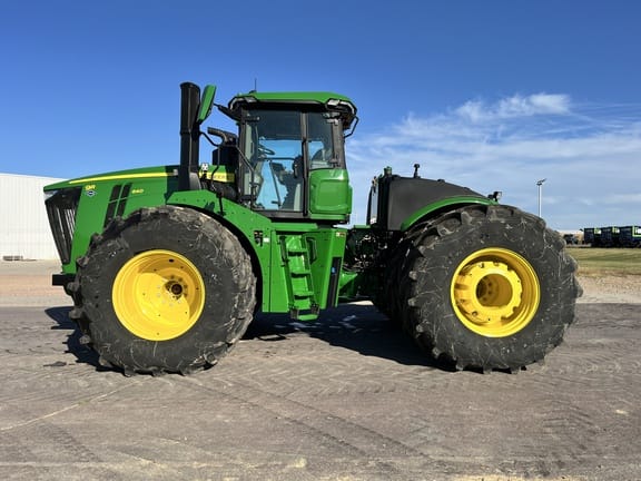 Main image John Deere 9R 640