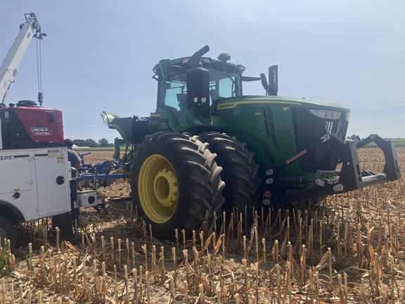 Image of John Deere 9R 640 Primary image