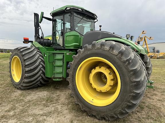 Image of John Deere 9R 640 equipment image 2