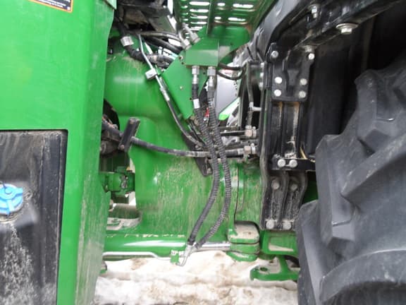 Image of John Deere 9R 640 equipment image 3