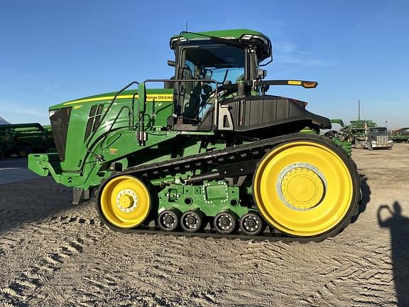 Image of John Deere 9RT 470 equipment image 1