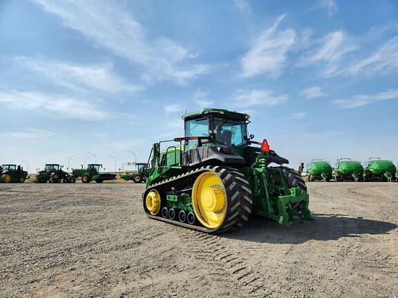 Image of John Deere 9RT 520 equipment image 2