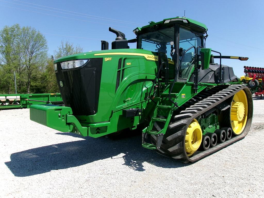 Image of John Deere 9RT 520 Primary image