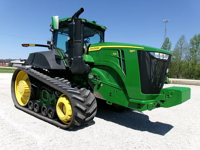 Image of John Deere 9RT 520 equipment image 1