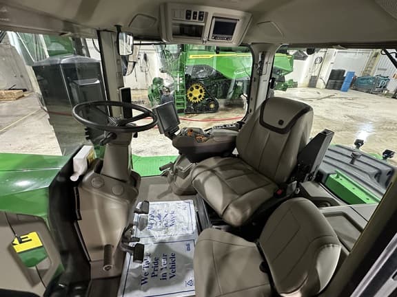Image of John Deere 9RX 490 equipment image 4