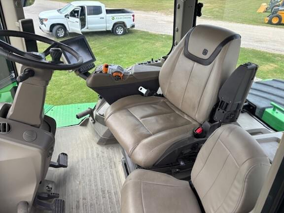 Image of John Deere 9RX 540 equipment image 2