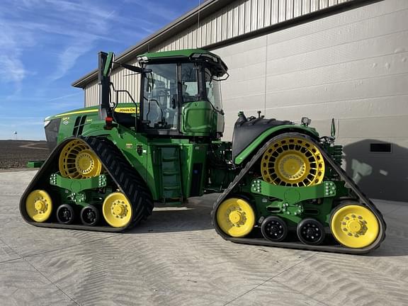 Image of John Deere 9RX 590 equipment image 2