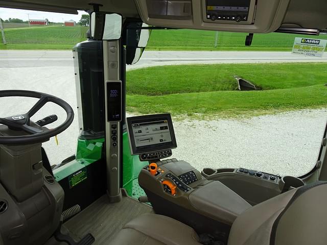 Image of John Deere 9RX 590 equipment image 4