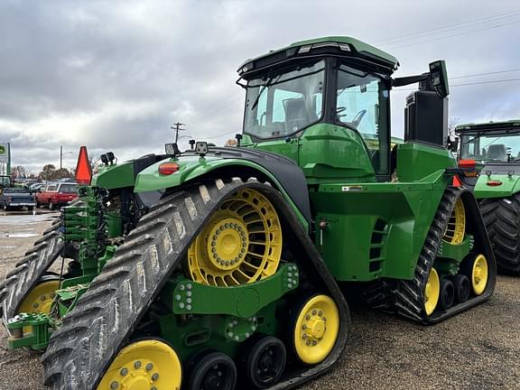 Image of John Deere 9RX 590 equipment image 2