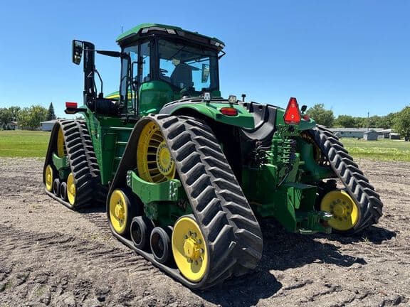 Image of John Deere 9RX 590 equipment image 2