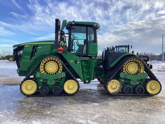 Image of John Deere 9RX 590 equipment image 1