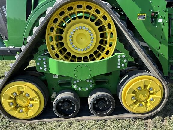 Image of John Deere 9RX 590 equipment image 3