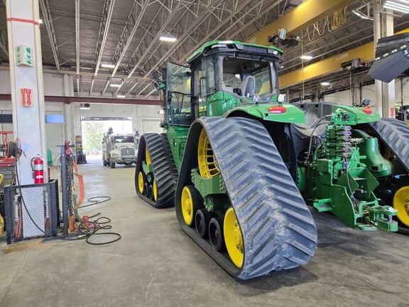 Image of John Deere 9RX 640 equipment image 3