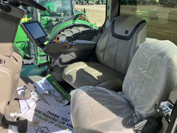 Image of John Deere 9RX 640 equipment image 3