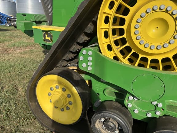 Image of John Deere 9RX 640 equipment image 4