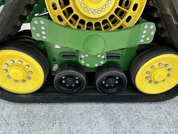 Image of John Deere 9RX 640 equipment image 3