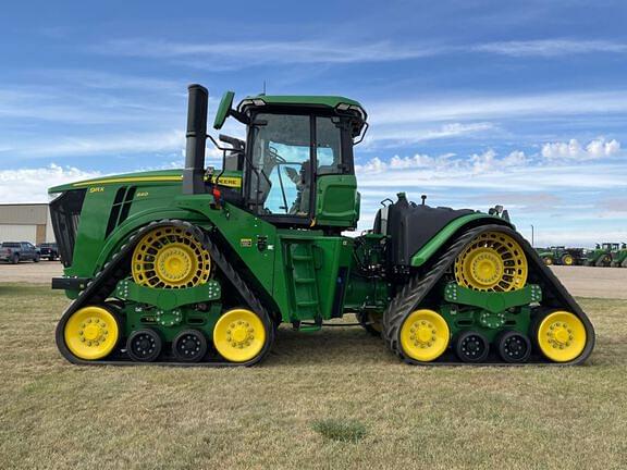 Image of John Deere 9RX 640 equipment image 1