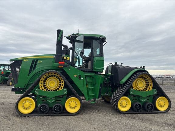 Image of John Deere 9RX 640 equipment image 1