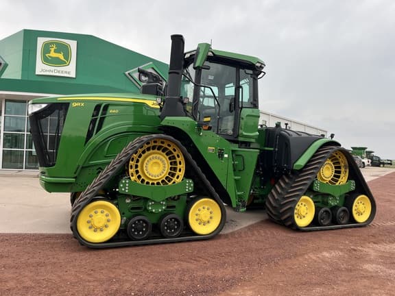 Image of John Deere 9RX 640 equipment image 1