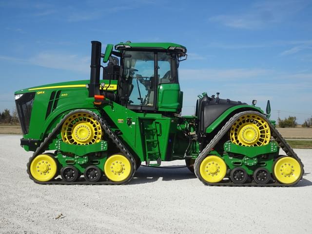 Image of John Deere 9RX 640 equipment image 2
