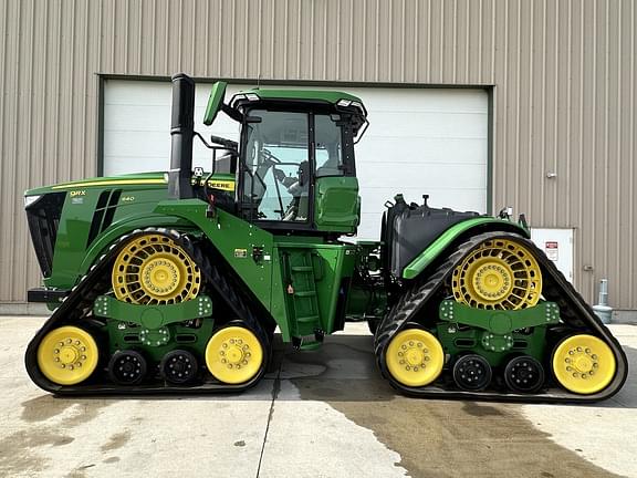 Image of John Deere 9RX 640 equipment image 1