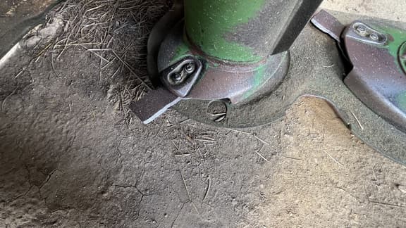 Image of Krone AMR320 equipment image 4