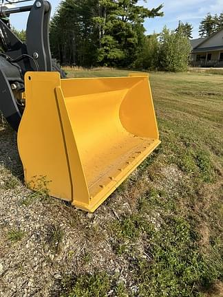 Image of John Deere Wheel Loader Bucket Primary image