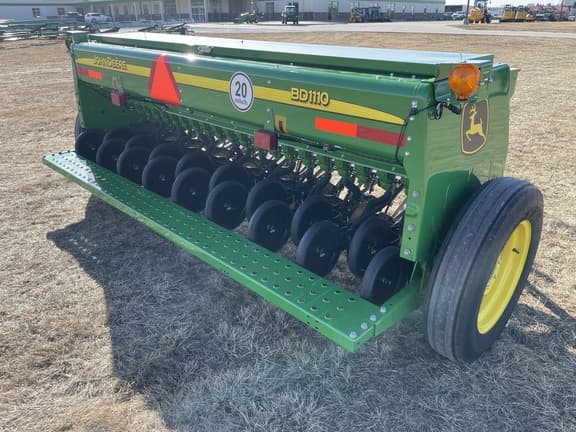 Image of John Deere BD1110 equipment image 4