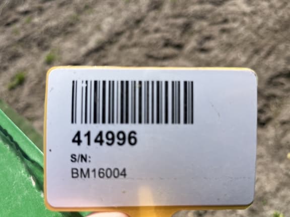 Image of John Deere BM16004 equipment image 1