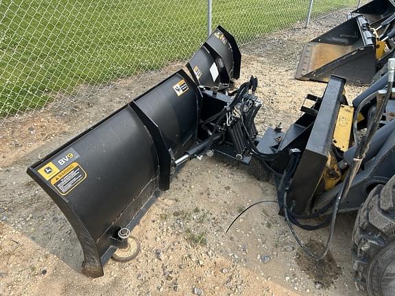 Image of John Deere BV9 equipment image 2