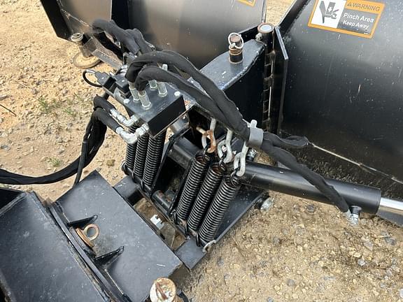 Image of John Deere BV9 equipment image 3