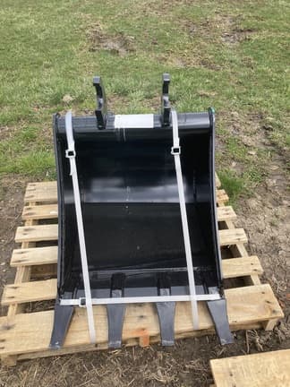 Main image John Deere Compact Excavator Bucket