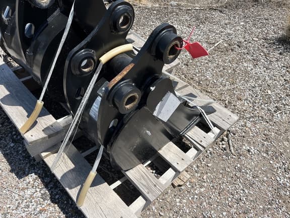 Image of John Deere BYT11907 equipment image 3