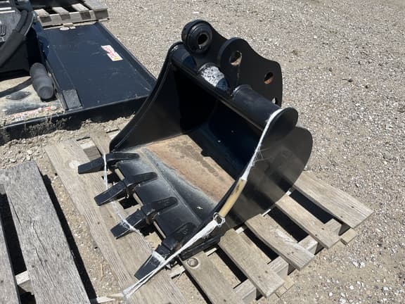 Image of John Deere BYT11909 Primary image