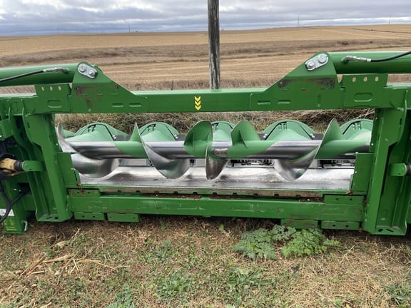 Main image John Deere C12F