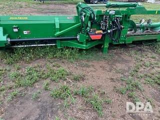 Image of John Deere C12F equipment image 4