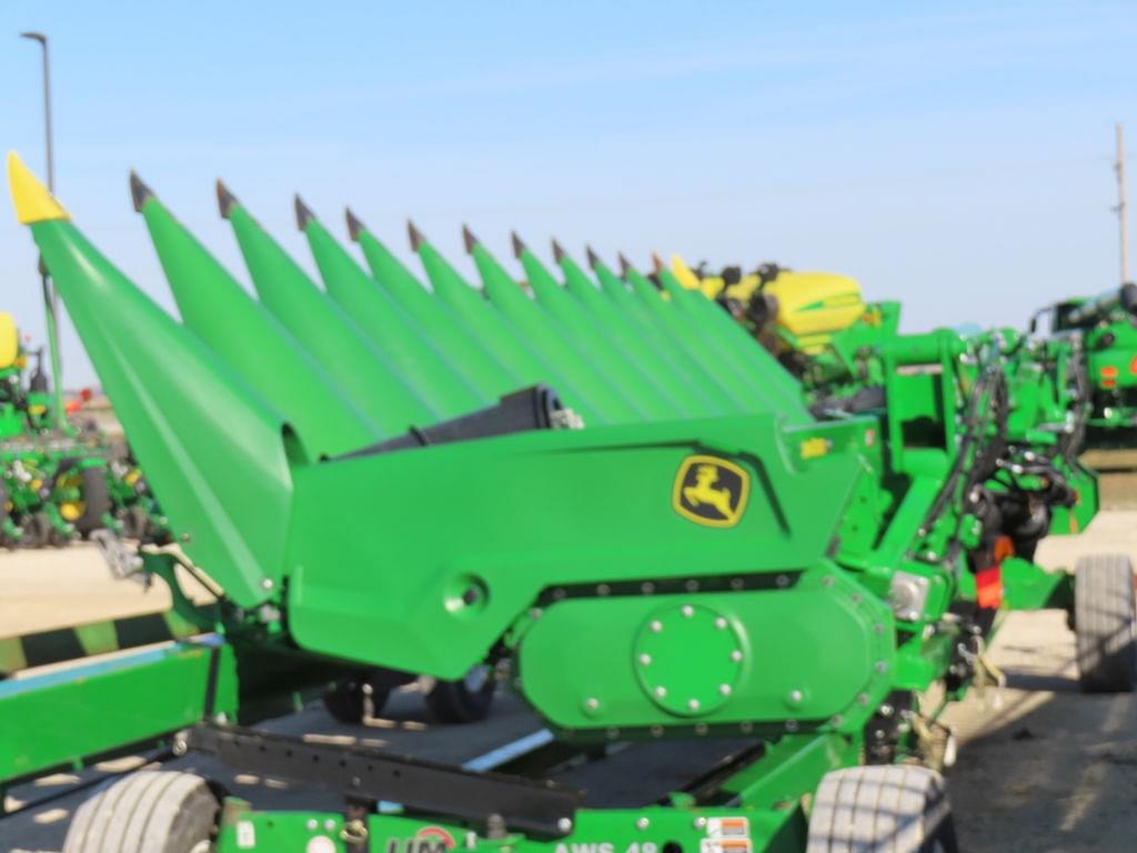 Image of John Deere C12F Primary image