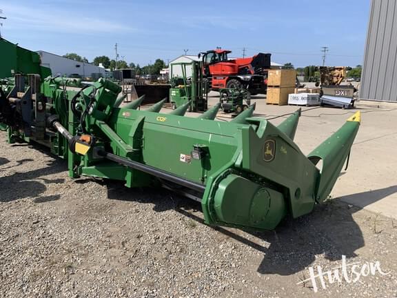 Image of John Deere C12F equipment image 1