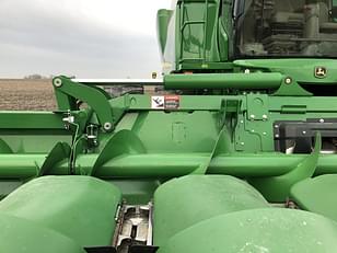 Main image John Deere C12F 26