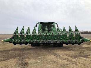 Main image John Deere C12F 31