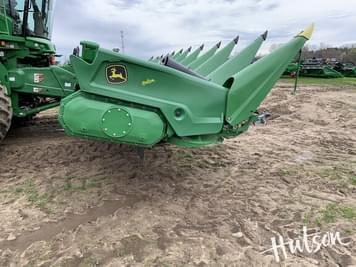 Main image John Deere C12F