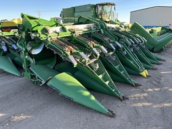 Main image John Deere C12F