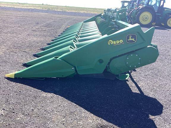 Image of John Deere C12F equipment image 2