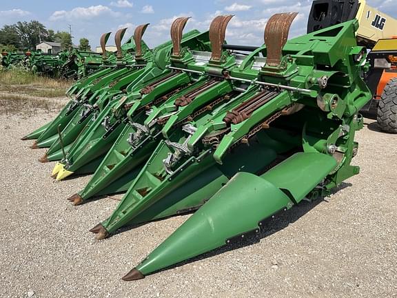 Image of John Deere C12F Primary image